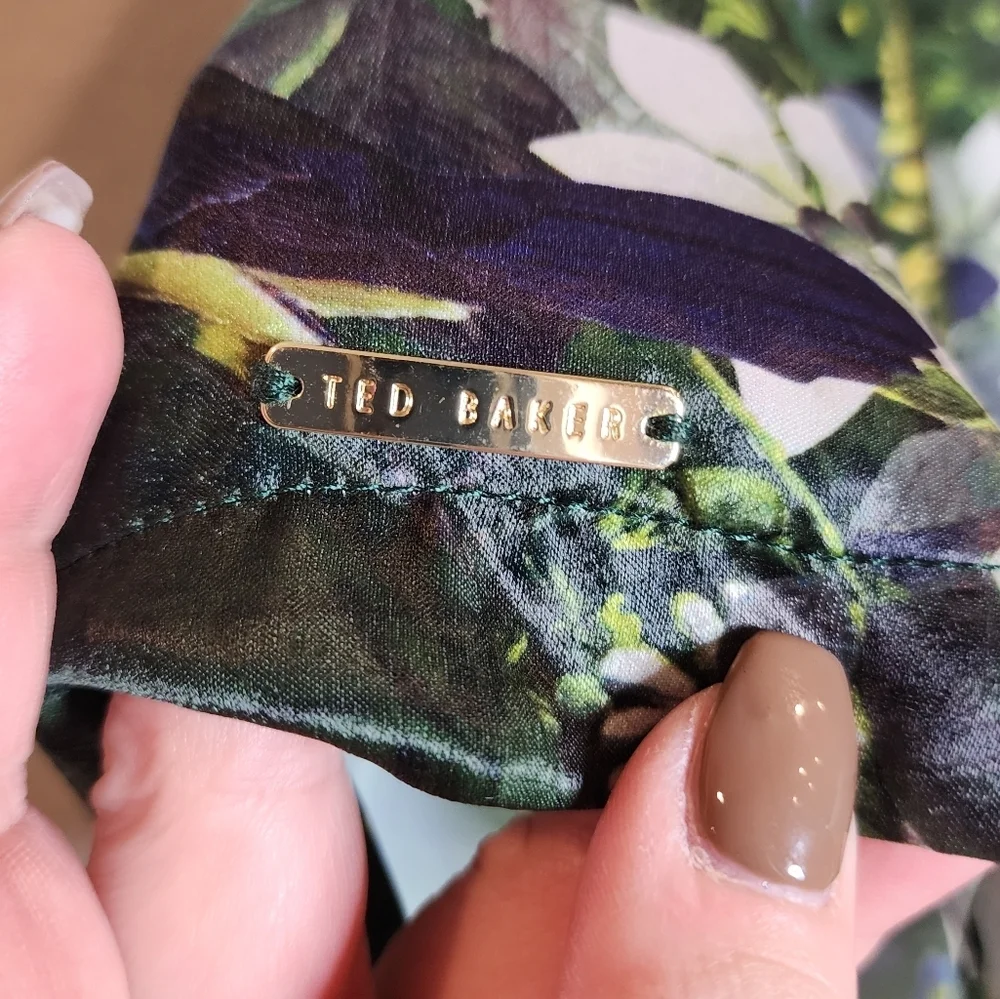 NWT Ted Baker Satin 2 Piece Pajama Set Boxy Green Botanical Birds Size Large